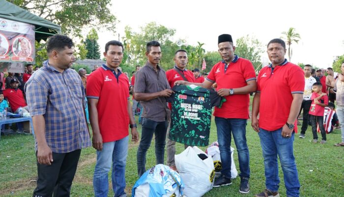 Pon Yahya Buka Liga ESPEKA Di Lapangan Sepakbola Simpang Kramat , Aceh Utara