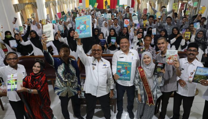 Minat Baca Rendah, Pemko Lhokseumawe Apresiasi Program Sejuta Buku untuk Aceh