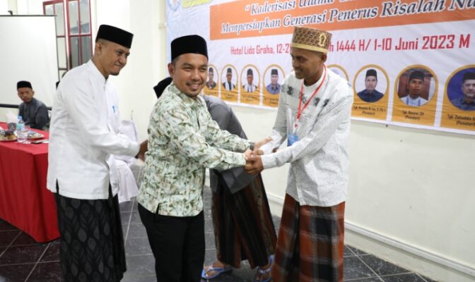 PJ Bupati Aceh Utara Buka Acara Pendidikan Kader Ulama