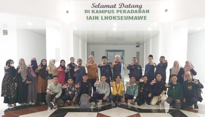 IAIN Lhokseumawe Lepas 23 Peserta PKM III Ke UIN Jambi