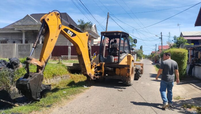 Antisipasi Puncak Musim Hujan, Pj Wali Kota Imran Ingatkan DLH dan PUPR Soal Parit dan Saluran