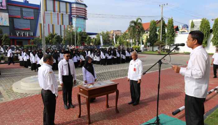 261 PNS, T. Adnan, SE . Ingatkan Tugas dan Tanggung Jawab