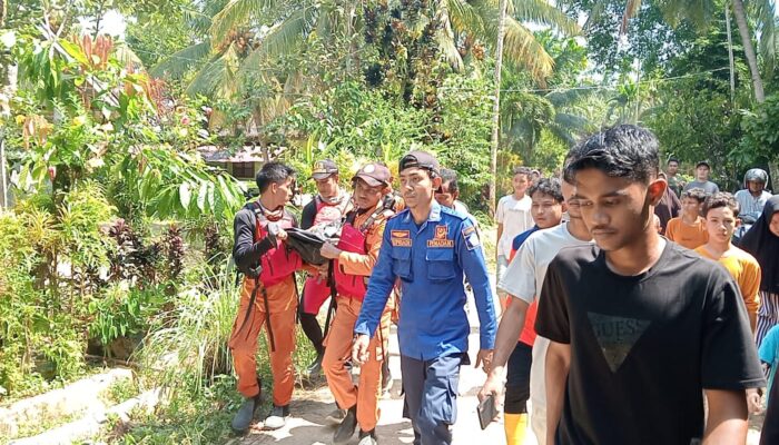 Warga bersama Tim SAR Temukan Bocah Tenggelam di Krueng Keureto Aceh Utara