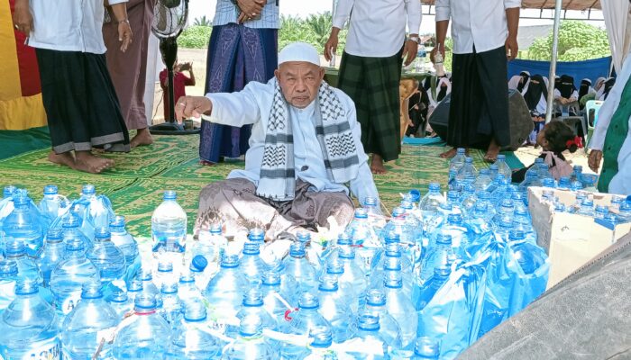 Dayah Raudhatul Ulum Alue Ngom Peringati Maulid Nabi