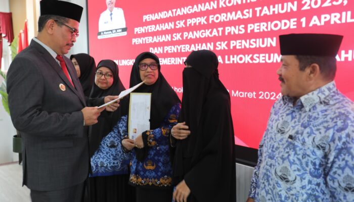 Serahkan SK 141 PPPK Formasi Tahun 2023, Pesan Penjabat Walikota Lhokseumawe Minta Dedikasi Dan Profesionalisme 