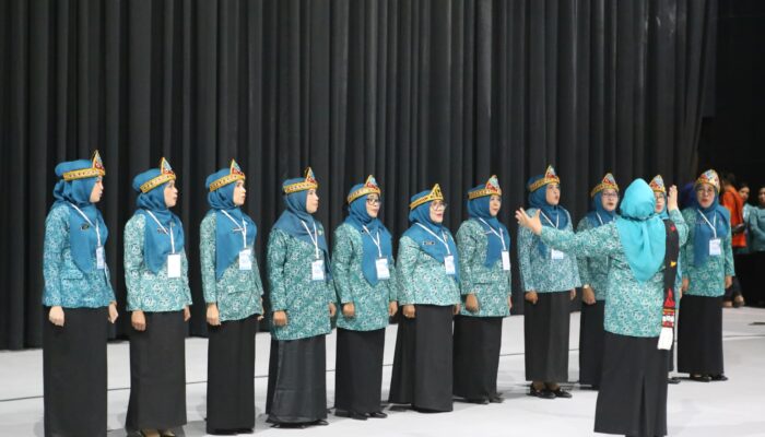 TP PKK Lhokseumawe Bawakan Lagu Bungong Jeumpa di Lomba Paduan Suara HKG Ke-52