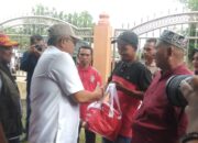 Pj Bupati Mahyuzar Dampingi Pj Gubernur Serahkan Bantuan untuk Korban Angin Kencang