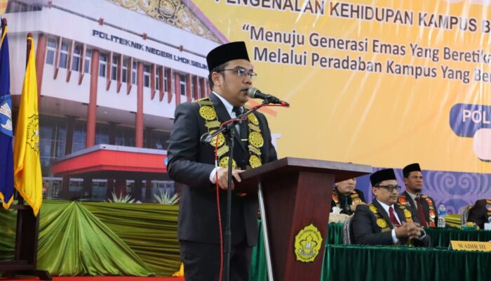 Direktur Politeknik Negeri Lhokseumawe Membuka PKKMB 2024