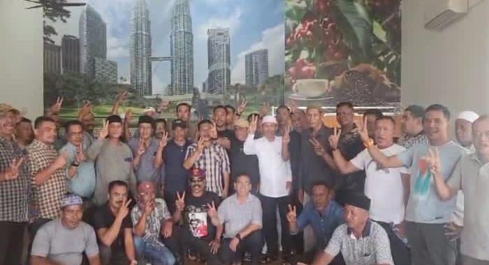 Komando GAM Daerah III Tgk Syiek Paya Bakong Ajak Jajaran Bersatu 