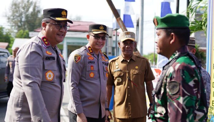 Kapolda Aceh Tinjau Pos Pelayanan Ops Lilin Seulawah 2024 di Pidie